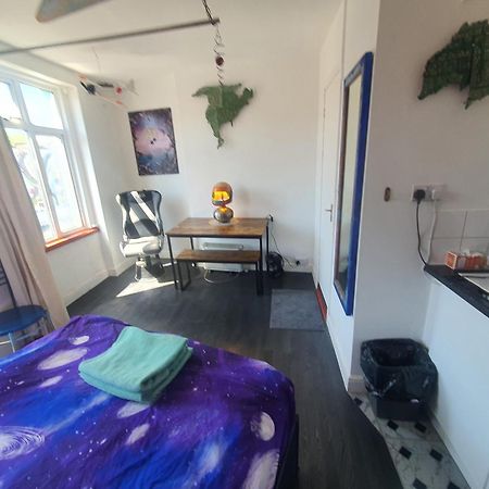 Cyber-Art Studio In Camden Londyn Zewnętrze zdjęcie